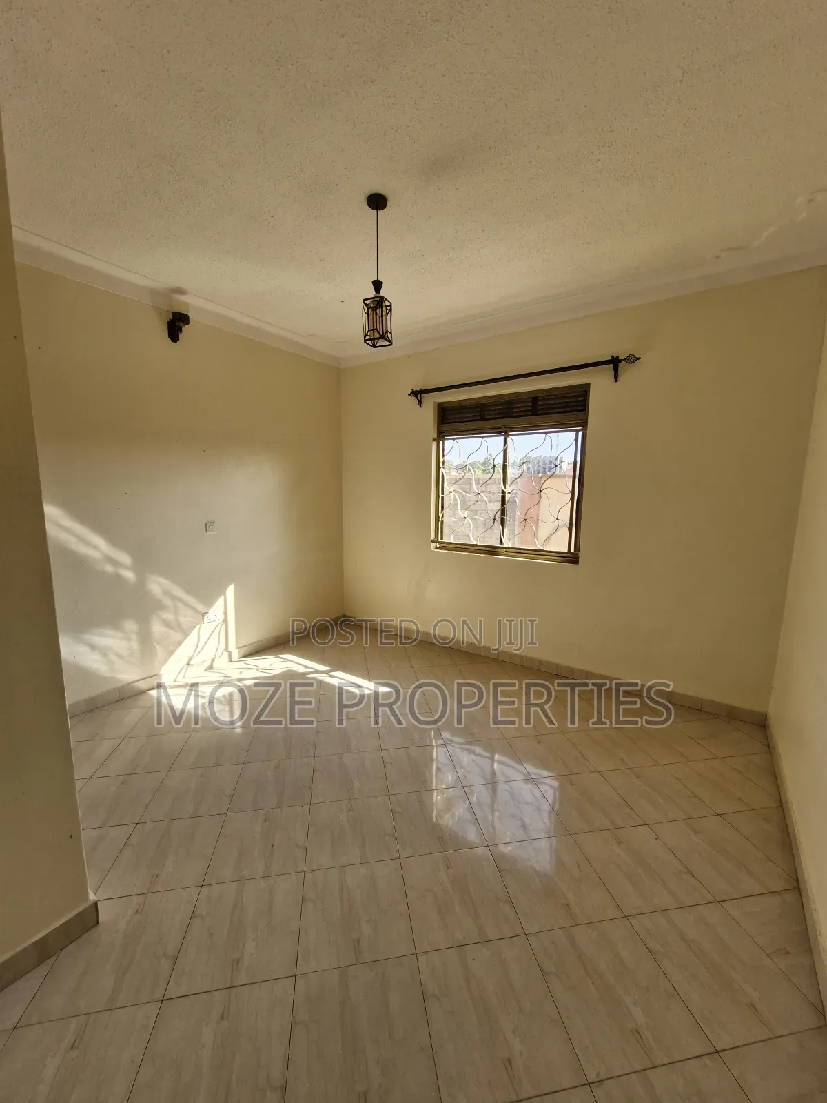 2bdrm Bungalow in Kyaliwajala, Central Division for rent