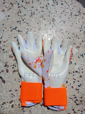 Overlap Goalkeeper Gloves