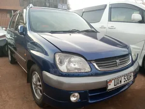 Toyota Raum 2002 Blue