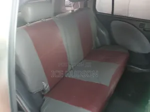 Toyota Raum 2002 Blue
