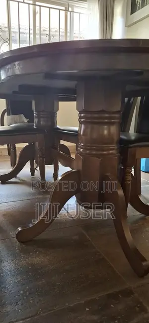 Wooden Dinning Table