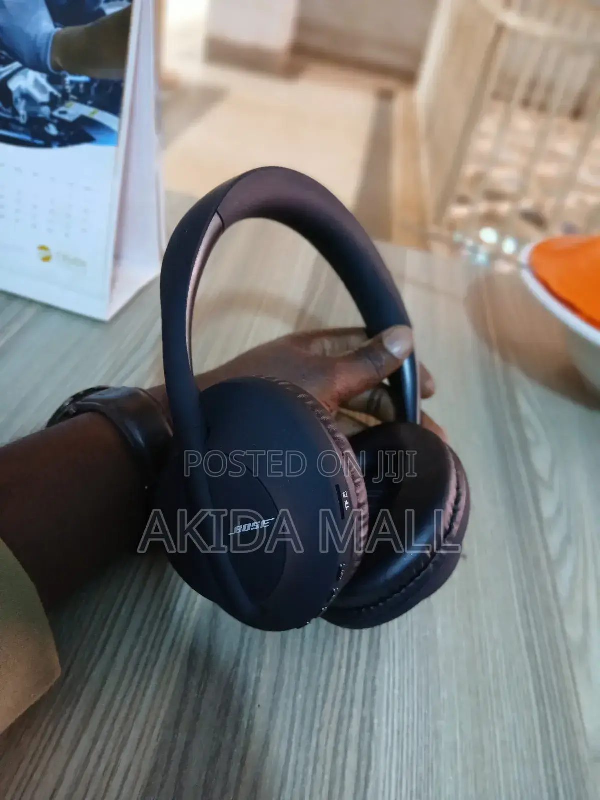 Bose Noise Cancelling Headphones 700 WTH Upto 20hrs Cool Bass Lasting
