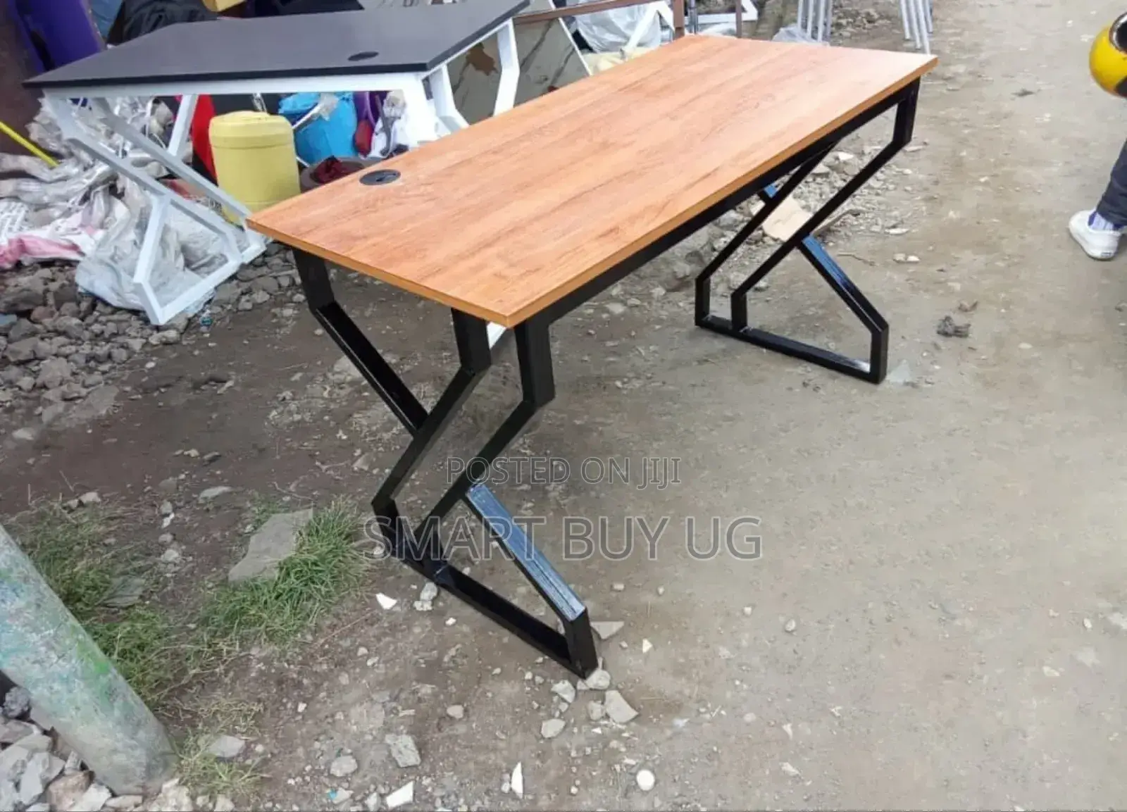 Office Desk/Study Table/Workstation/Reading Desk/Office Tables103
