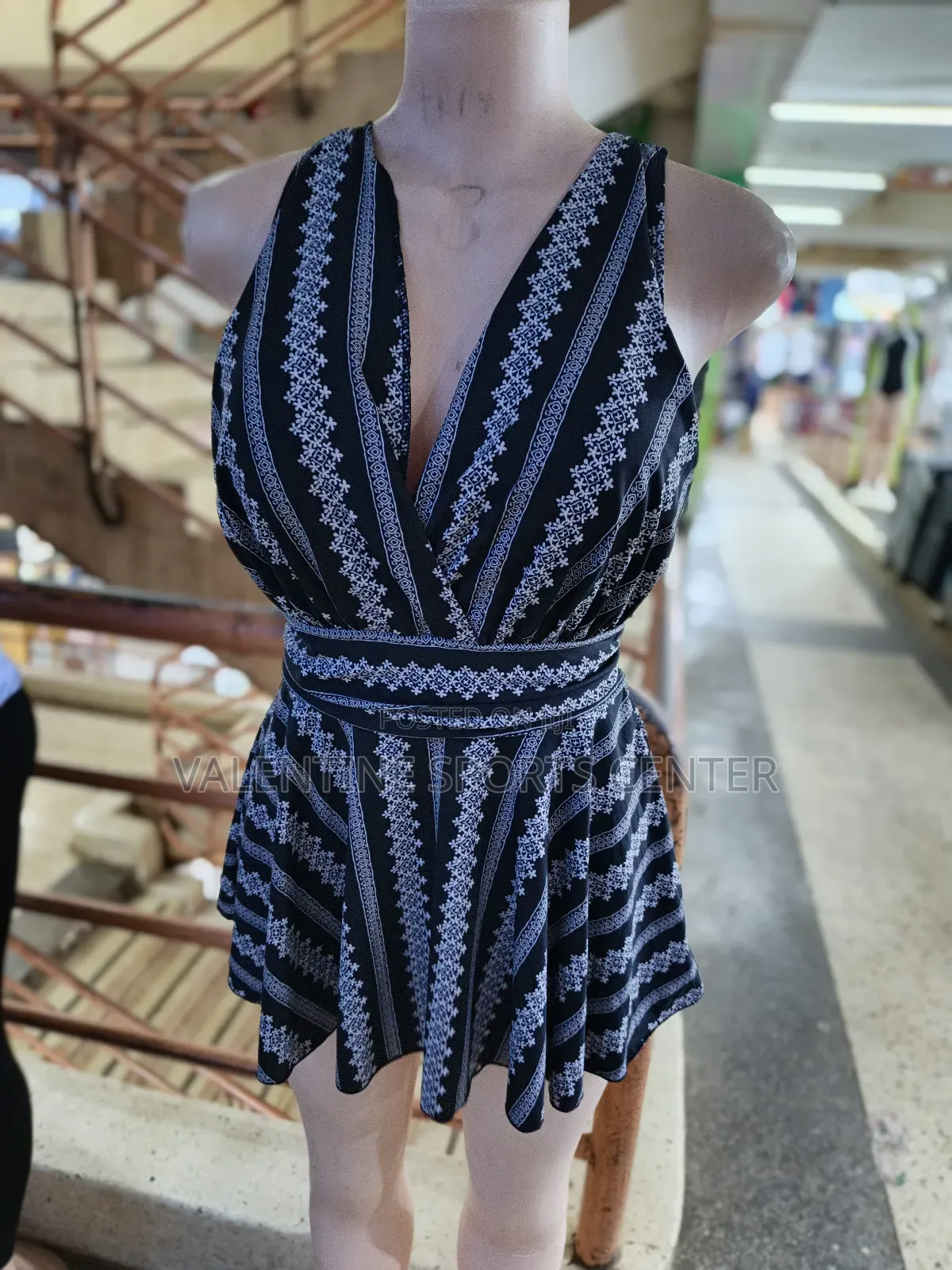 New Design With Short Side Swimming Costume