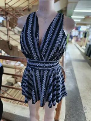 New Design With Short Side Swimming Costume