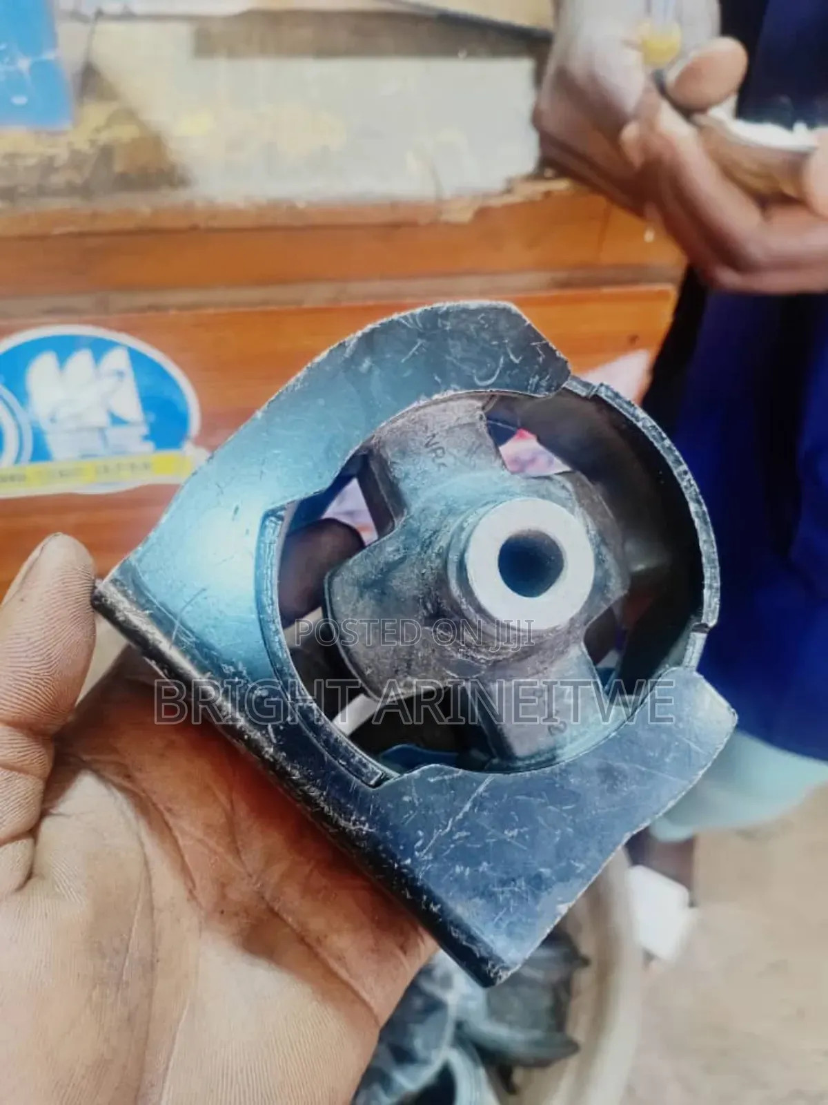 Front Engine Mounting for Toyota Harrier Kawundu Hybrid