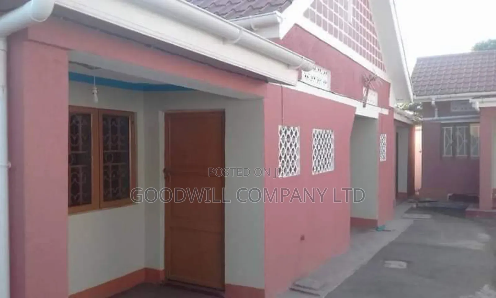 5 Double Rentals Kyengera Touching on Budo Tarmac Road