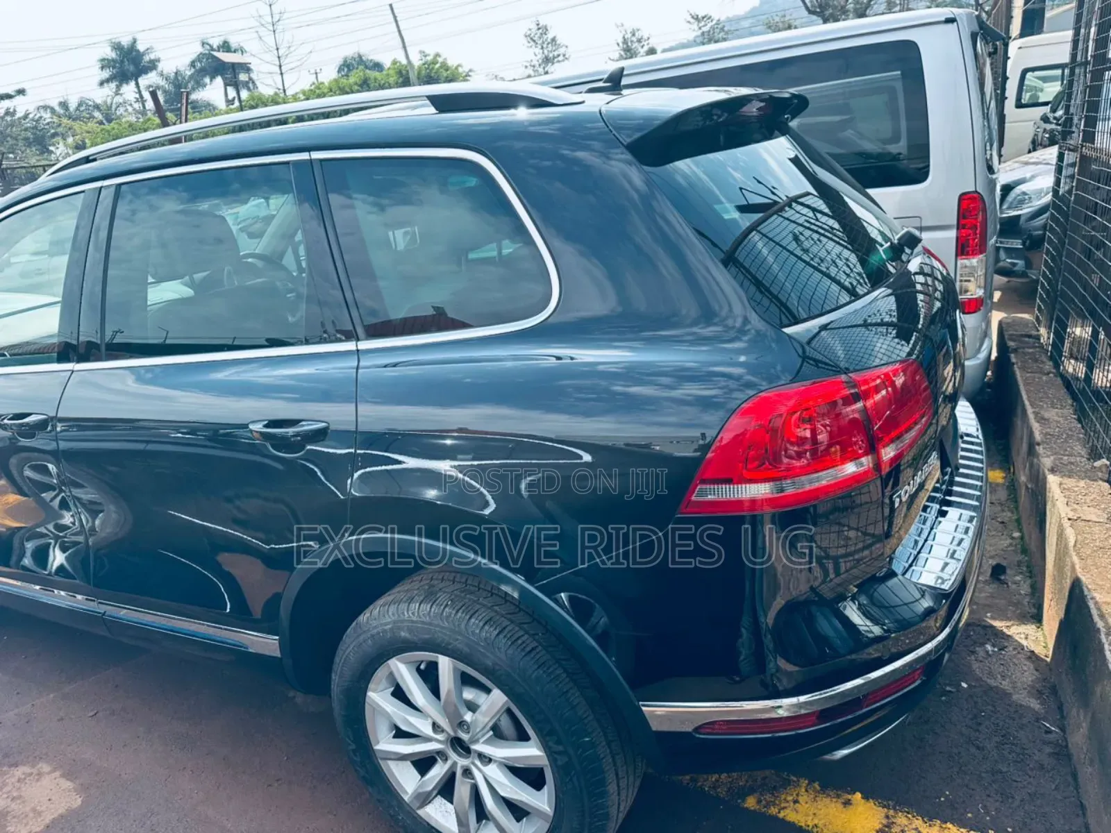 Volkswagen Touareg 2017 Black