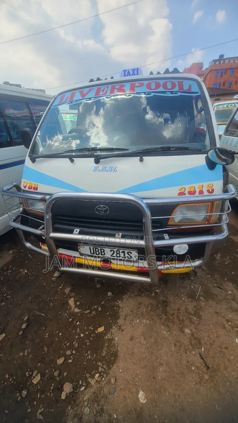 Toyota HiAce 1992 White