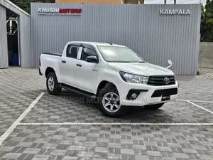 Toyota Hilux 2017 White