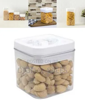 3.1, 2.3, 1.7, 1 Liter Big Size Transparent Twist 'N Lock Airtight