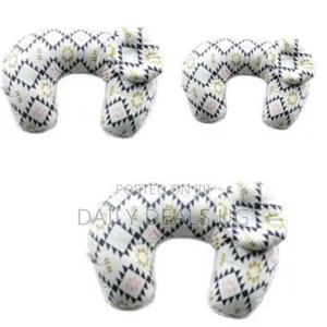 1 Piece of Detachable U-Shaped Maternity Nursing Pillow