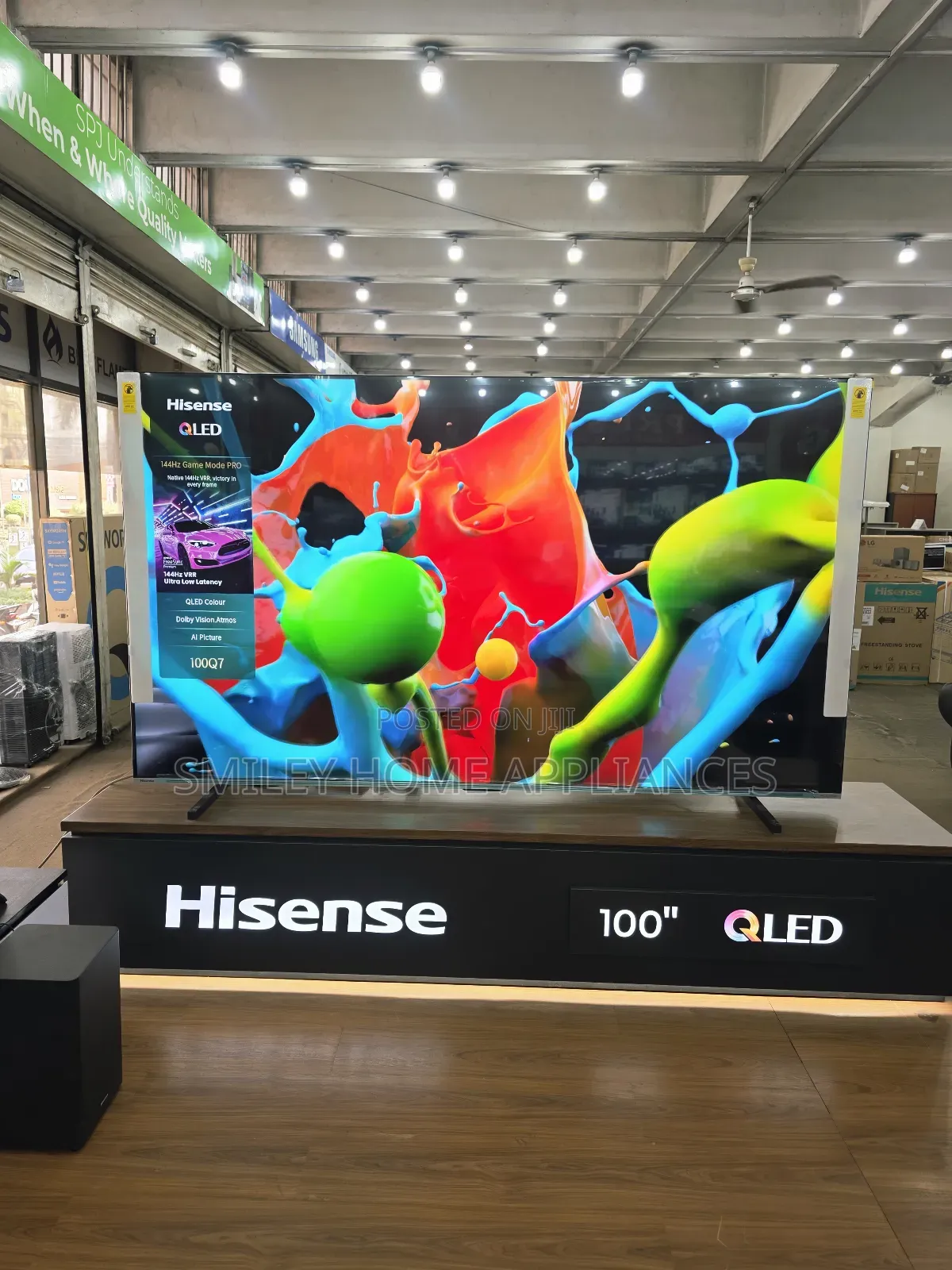 Hisense 100inches Quantum Dot Display Vidaa Q7 Series Tv at 20% Discount