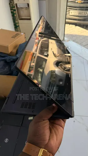 Laptop Dell Latitude 7390 16GB Intel Core i7 SSD 256GB