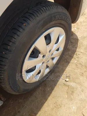Toyota HiAce 2004 Black
