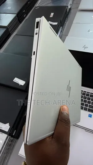 New Laptop HP EliteBook X360 1030 G8 16GB Intel Core I5 SSD 512GB