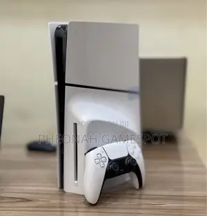 Playstation 5 Slim in an Almost Brand New Condition. Used but New