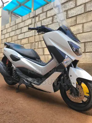 Yamaha NMAX 155 2023 White