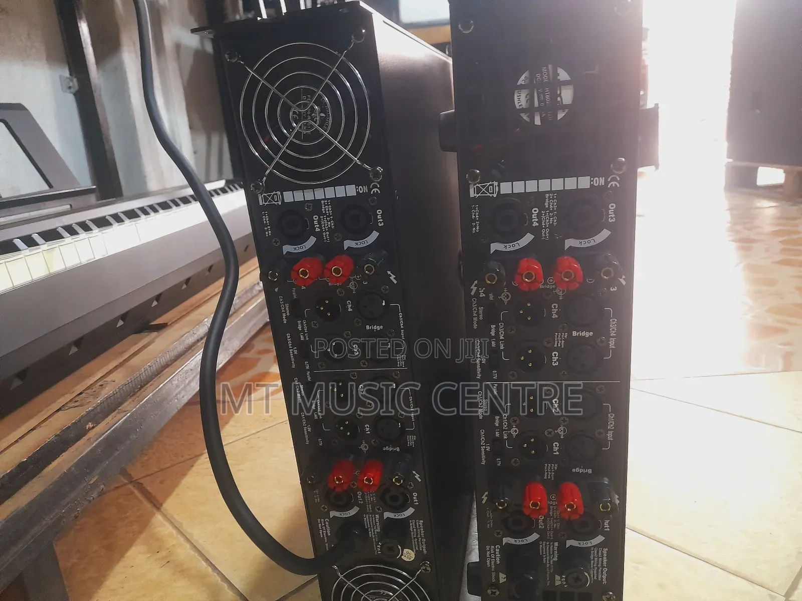 Martin Audio Amplifier Ma5800