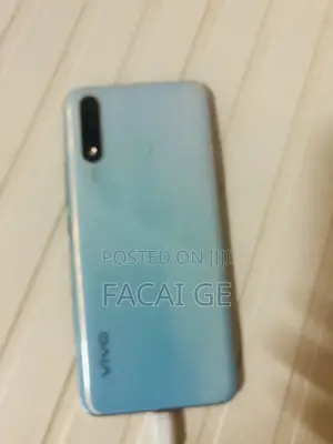 Vivo Z5i 128 GB Green