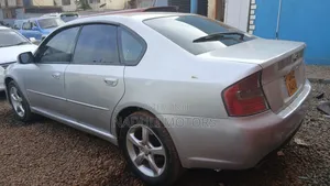 Subaru Legacy 2.0 AWD 2007 Silver