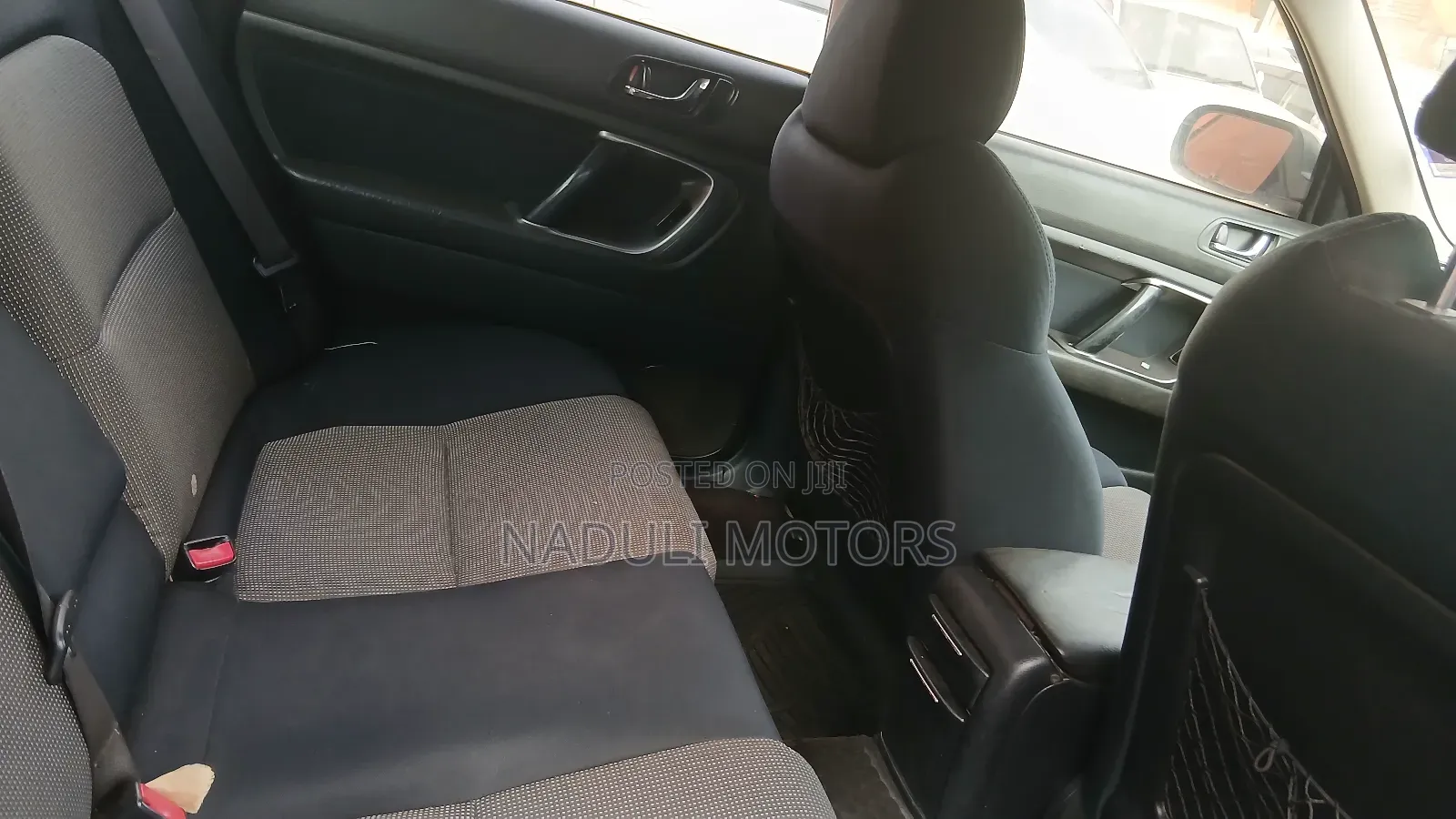 Subaru Legacy 2.0 AWD 2007 Silver