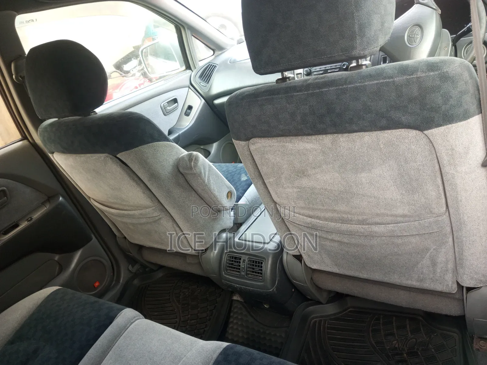 Toyota Harrier 2000 Beige