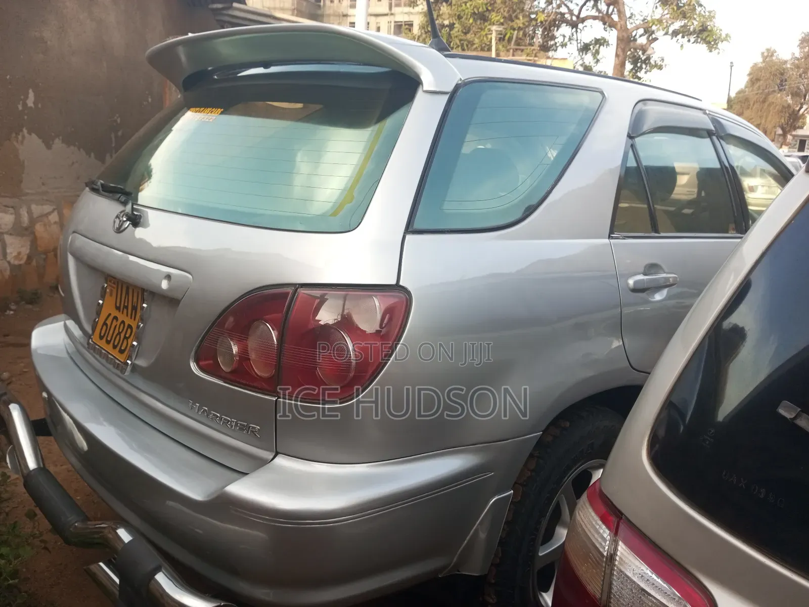 Toyota Harrier 2000 Beige