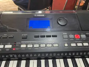 Yamaha Keyboard/Piano
