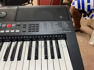 Yamaha Keyboard/Piano