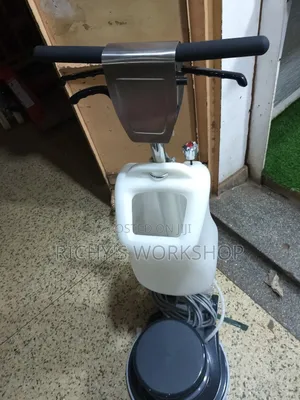Floor Scrubber Heavy Duty
