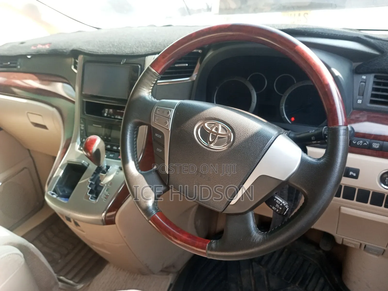 Toyota Alphard 2008 White