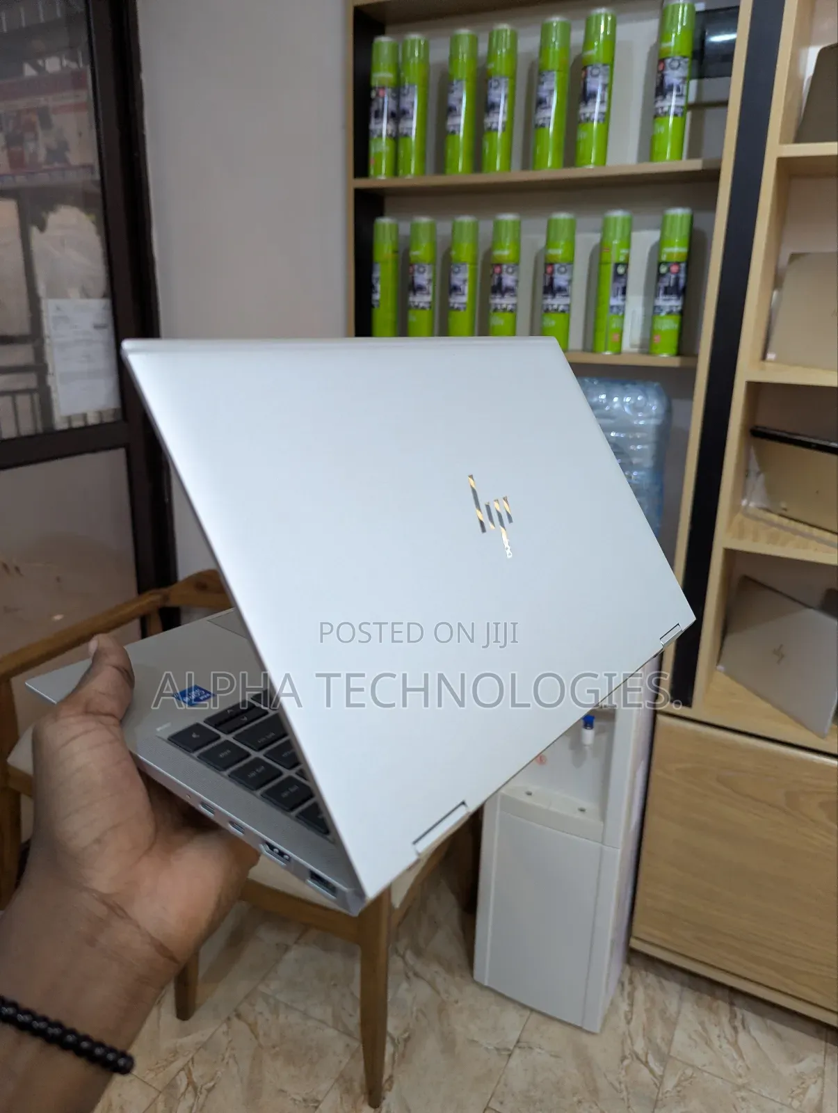 New Laptop HP EliteBook 1040 G8 16GB Intel Core I7 SSD 512GB