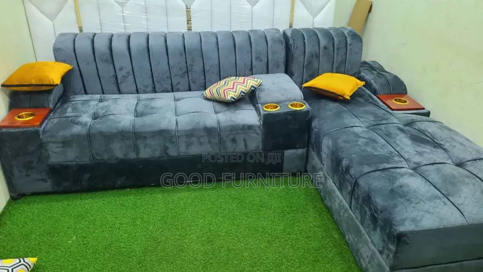 Honourable L Chair Sofa Set