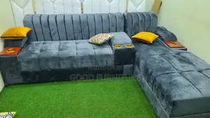 Honourable L Chair Sofa Set