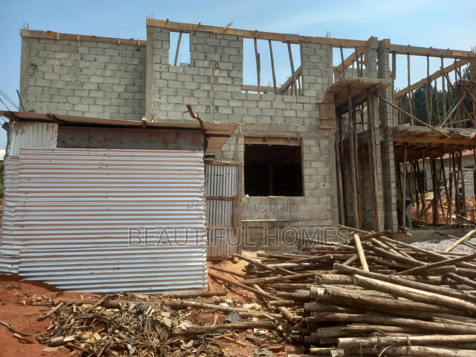 Furnished 4bdrm House in Kira for sale