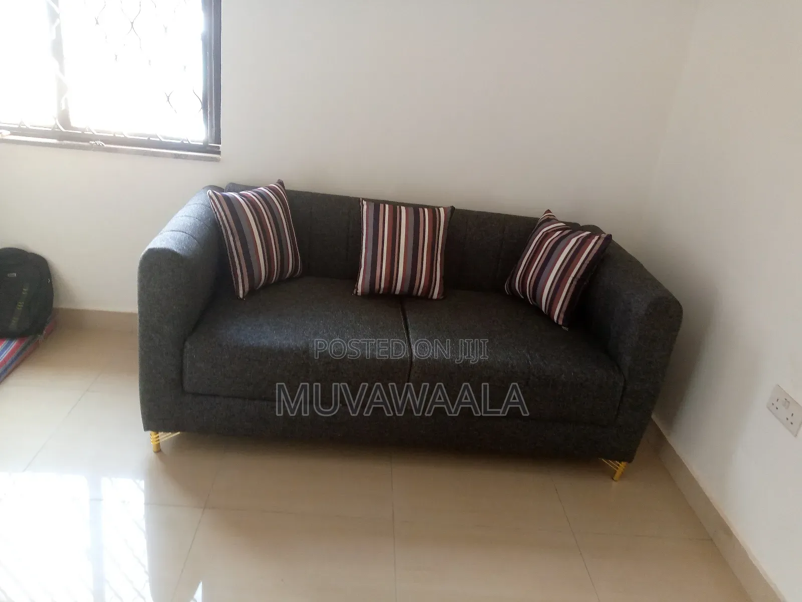 Naki 3 Sofa Set