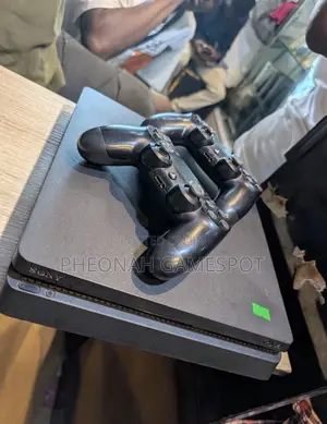 Ps4 Game Kit, Two Controllers, 17 Games Ready, Crisp Easy Sessions.