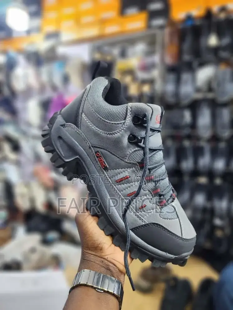 Skyview Hiking Field Shoes