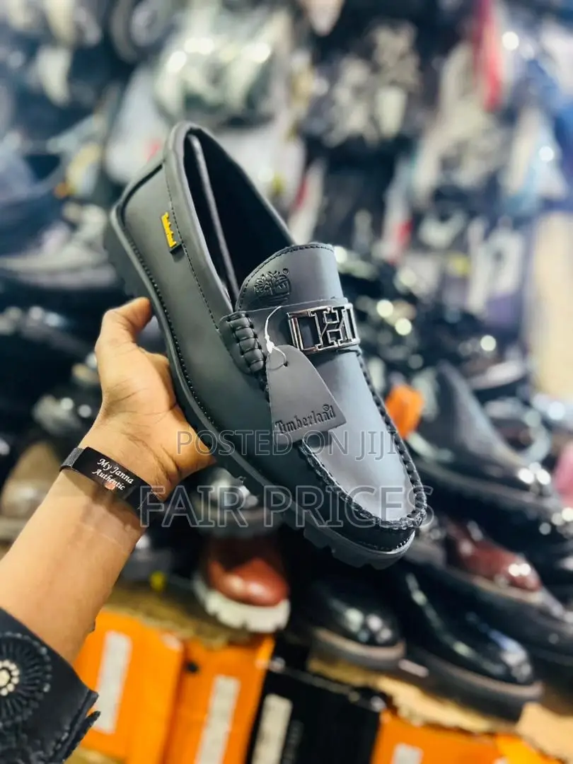 Black Leather Timberland Shoes Available Size 40-45