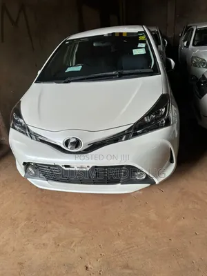 Toyota Vitz 1.3 AWD 3dr 2016 White
