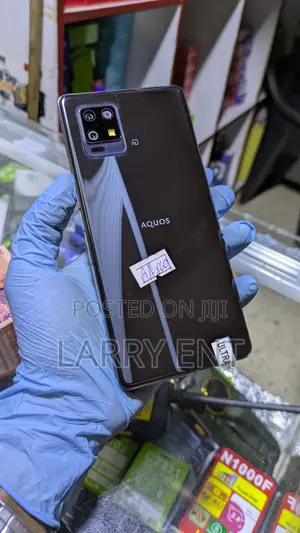 Sharp Aquos zero6 128 GB Black