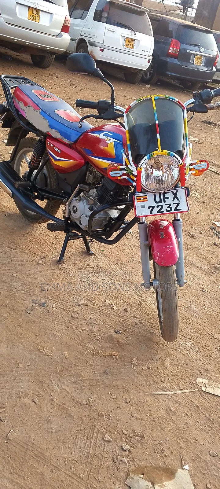 Bajaj Boxer 125 2023 Red