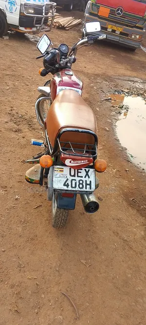 Bajaj Boxer 2020 Red