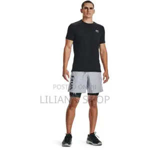 Men's Under Armour Heatgear Long Compression Short in Black.