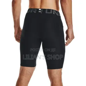 Men's Under Armour Heatgear Long Compression Short in Black.