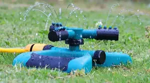 3 Arm Garden Water Sprinkler