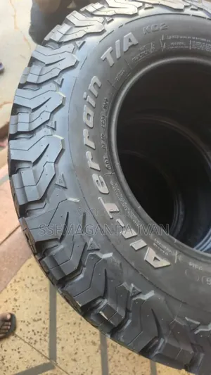 Bf Goodrich 265/70r16 Slightly Used In The Best Condition