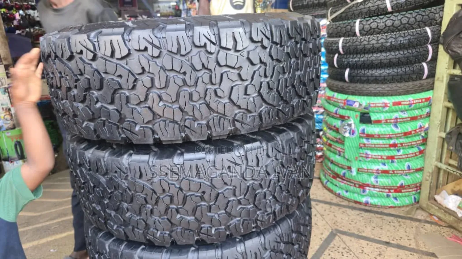 Bf Goodrich 265/70r16 Slightly Used In The Best Condition