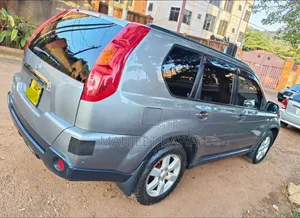 Nissan X-Trail 2.0 Petrol XE 2010 Gray